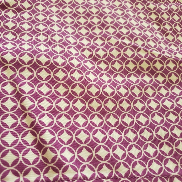 Patterned Shorts Size 8 - Picture 4 of 14